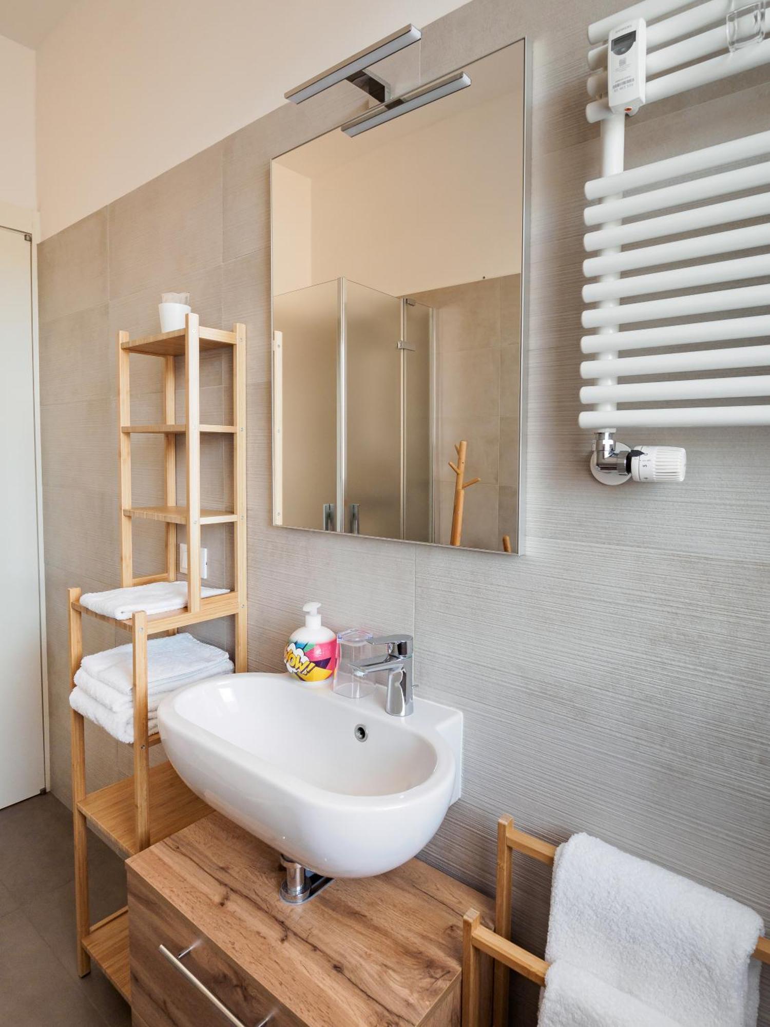 B&B Wiligelmo Intero Appartamento Con Colazione Inclusa Modena Exterior foto